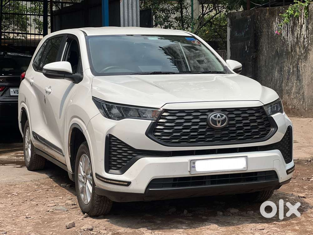 Toyota Innova Hycross 2.0 Gx 7 Str, 2025, Petrol