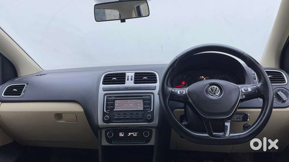 Volkswagen Polo Petrol Highline 1.2l, 2014, Petrol