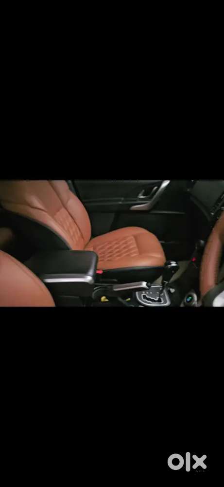 Mahindra Xuv500 2018 Diesel 60000 Km Driven