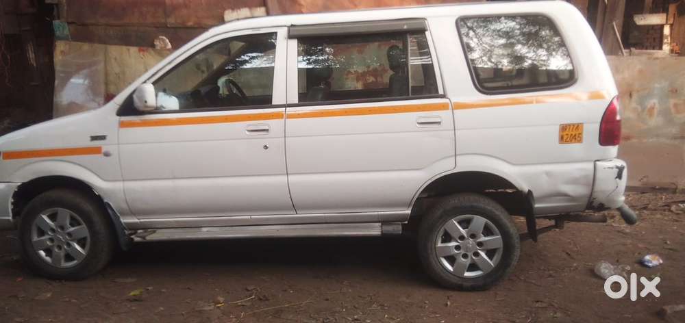 Chevrolet Tavera Neo 2017