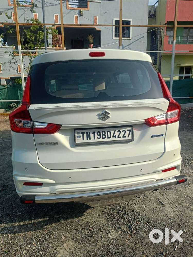 Maruti Suzuki Ertiga Vxi Abs Bs Iv, 2025, Petrol