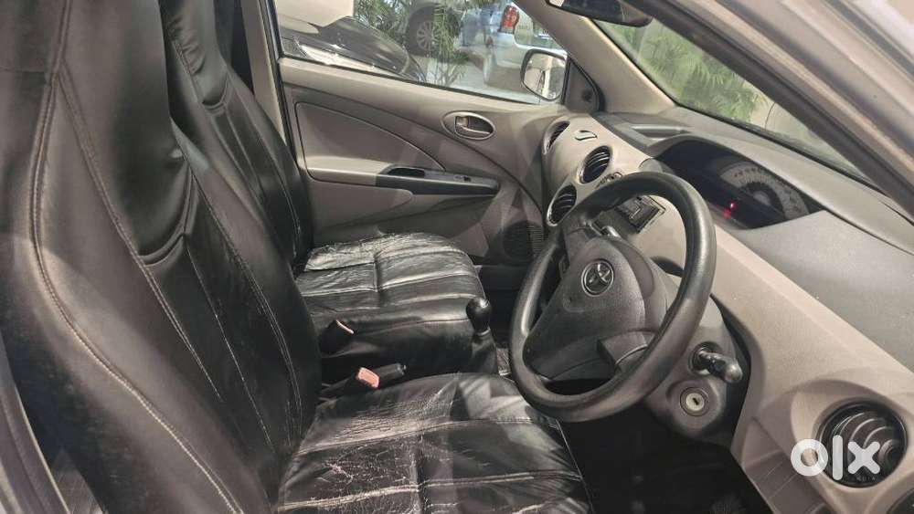 Toyota Etios G, 2011, Petrol