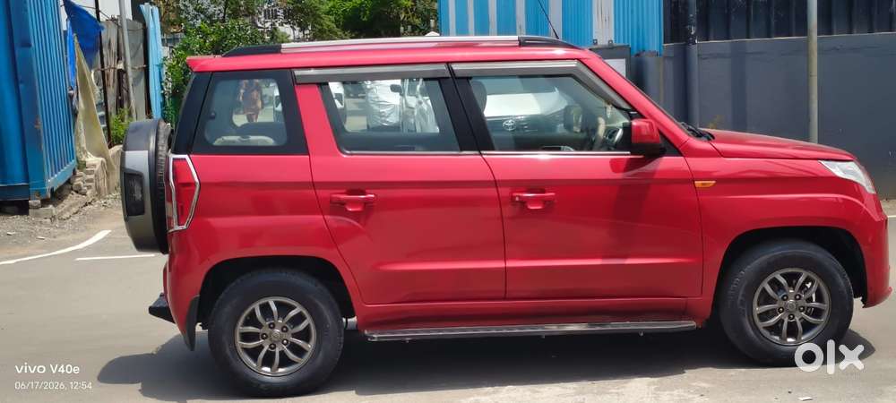Mahindra Tuv 300 T10, 2018, Diesel