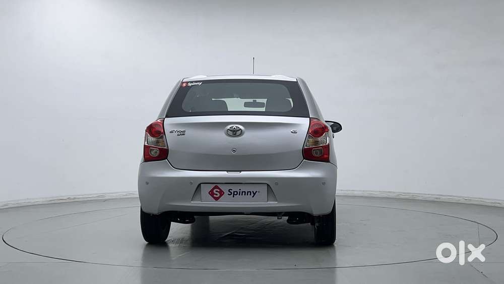 Toyota Etios Liva 2011-2012 G, 2013, Petrol