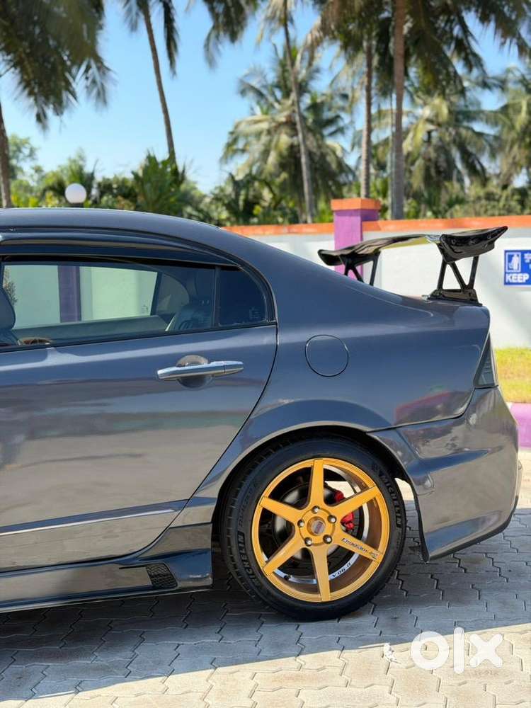 Fully Modified Honda Civic 1.8