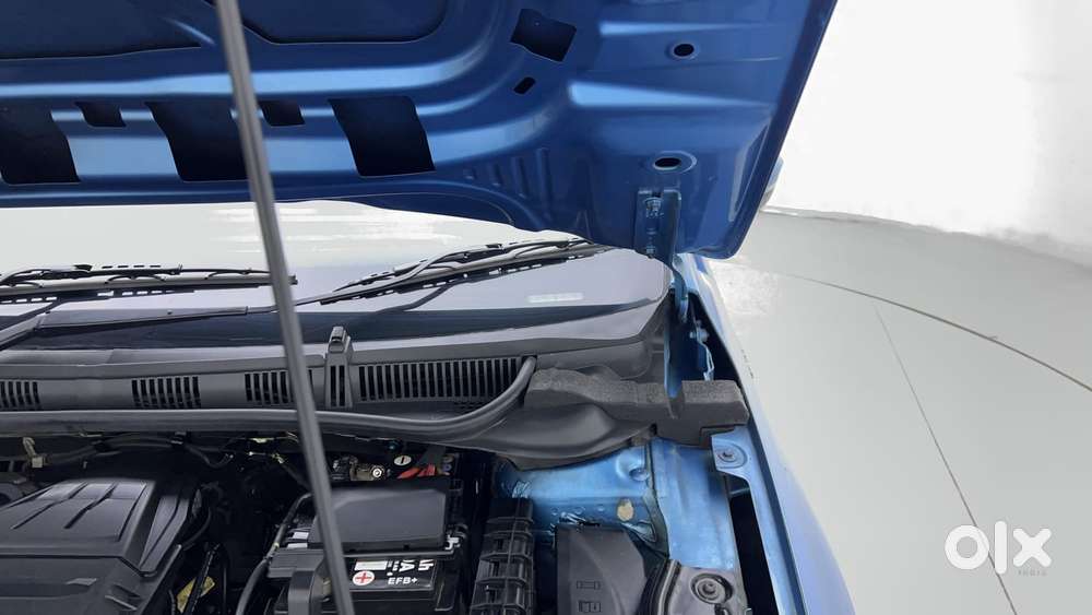 Skoda Slavia Active 1.0l Tsi Mt, 2022, Petrol