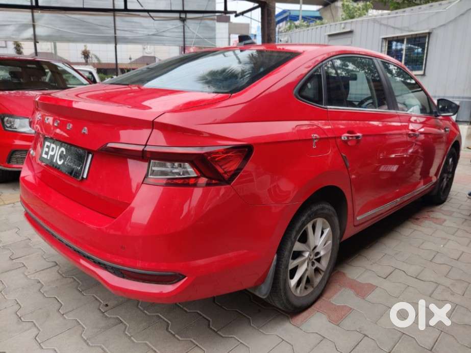 Skoda Slavia Ambition 1.0l Tsi Mt, 2022, Petrol