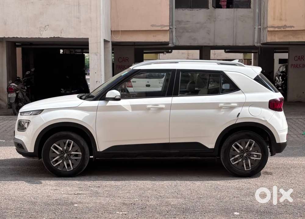 Hyundai Venue [2022-ongoing] 1.5 Crdi Sx, 2022, Diesel