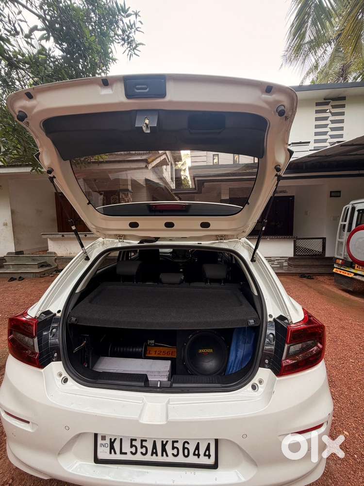 2024 Maruti Suzuki Baleno Sigma Petrol