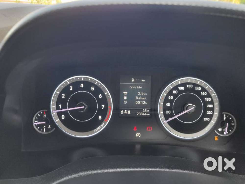 Hyundai Creta, 2023, Petrol