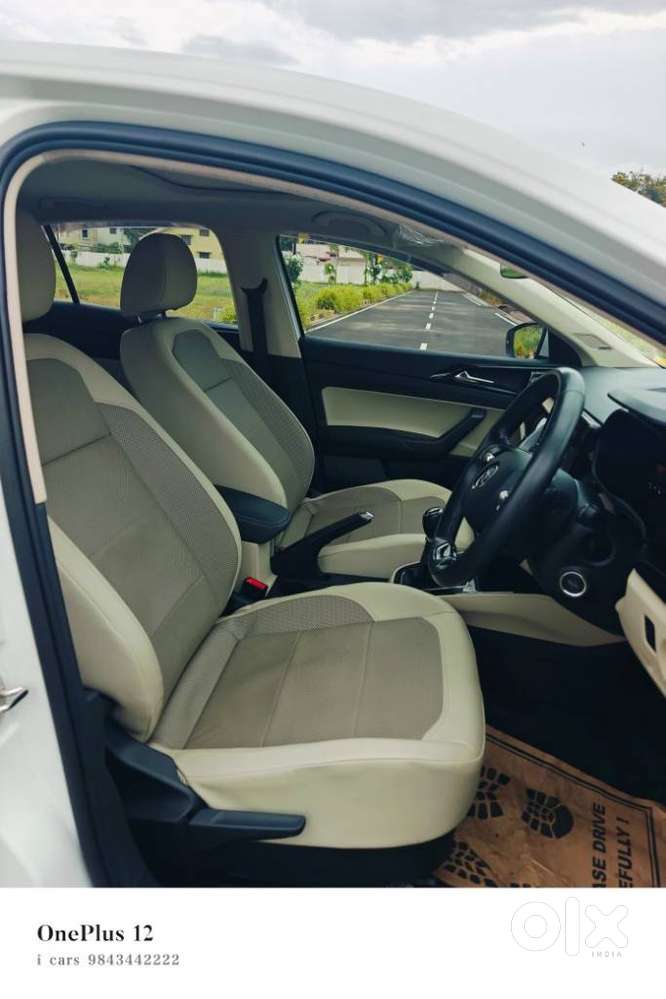 Skoda Slavia Style 1.5l Tsi Mt, 2023, Petrol