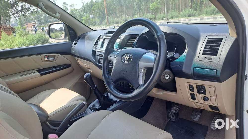 Toyota Fortuner 2011-2016 2.5 4x2 Mt Trd Sportivo, 2015, Diesel