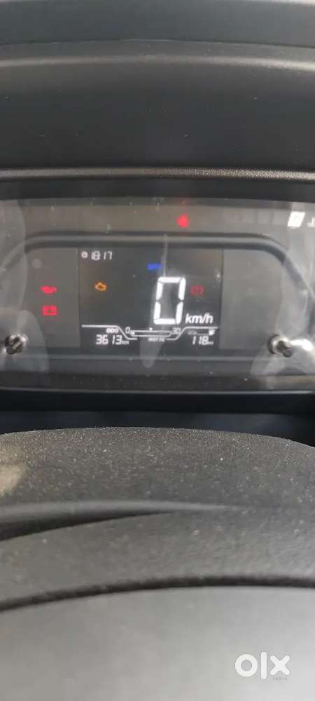 Tata Punch 2025 Petrol 3600 Km Driven Full Insurans No Demej