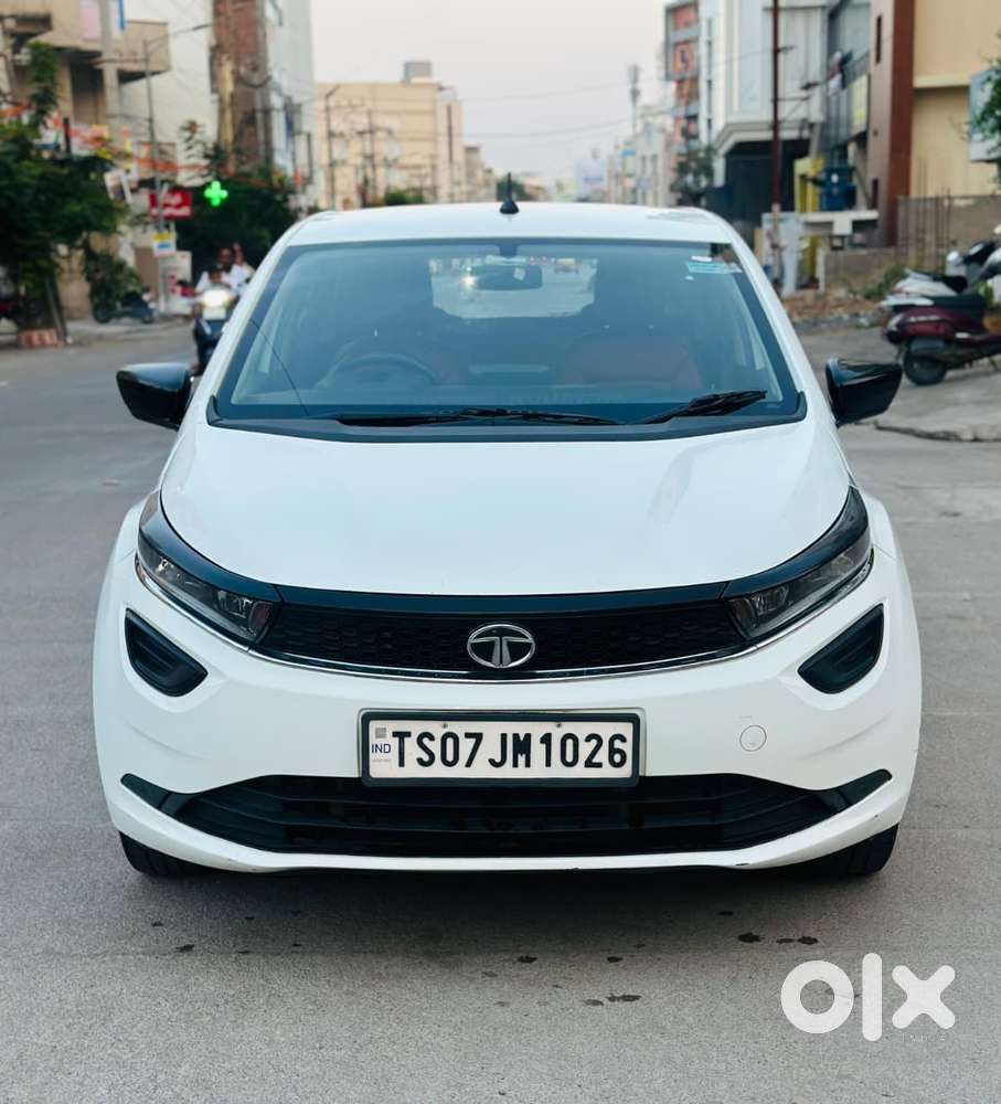 Tata Altroz 1.2 Xm Plus, 2022, Petrol
