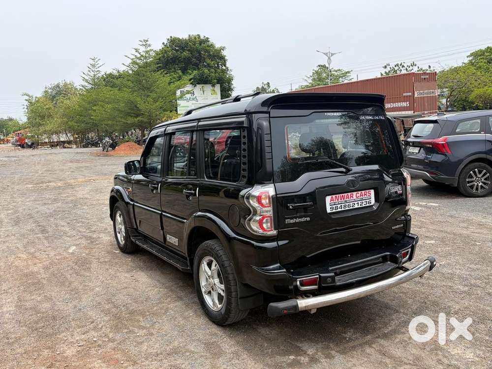 Mahindra Scorpio S10, 2017, Diesel