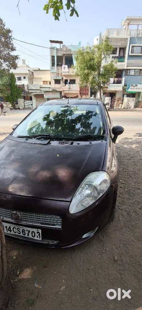 Fiat Punto 2011 Diesel 70000 Km Driven