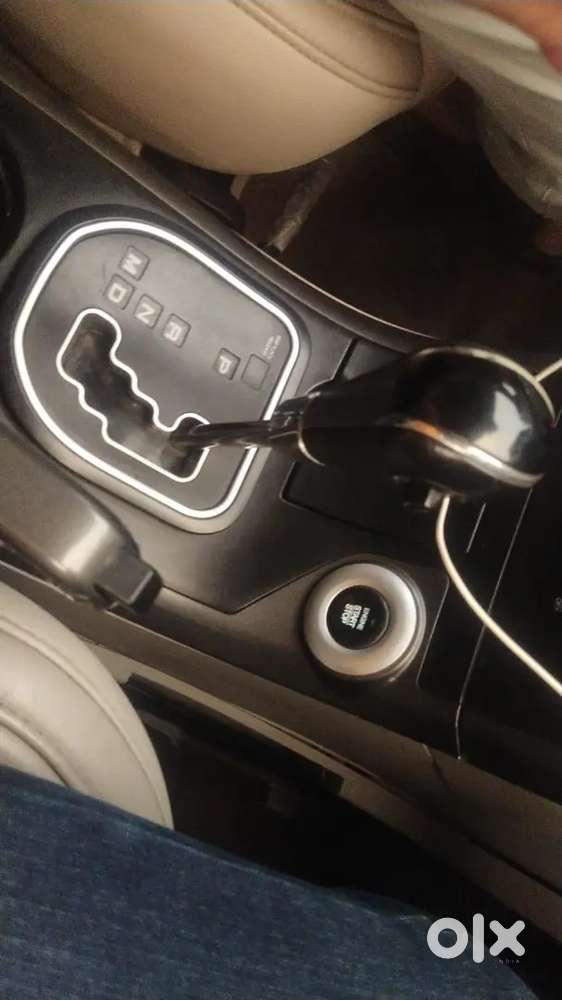 Mahindra Xuv500 Diesel 2017 No Sppiny And Cars24 I Already Done