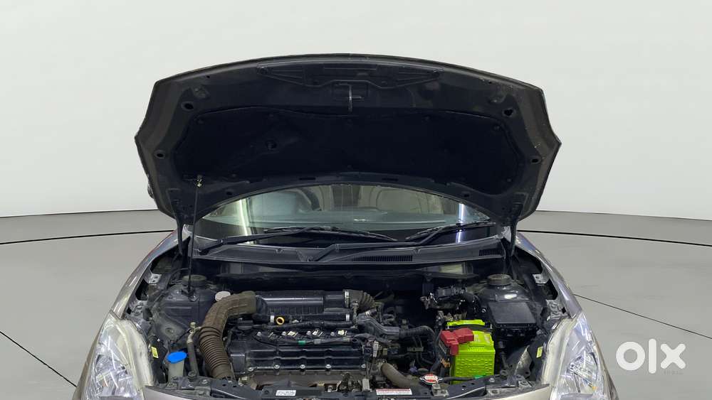 Maruti Suzuki Swift Dzire 1.2 Vxi Bsiv, 2017, Petrol