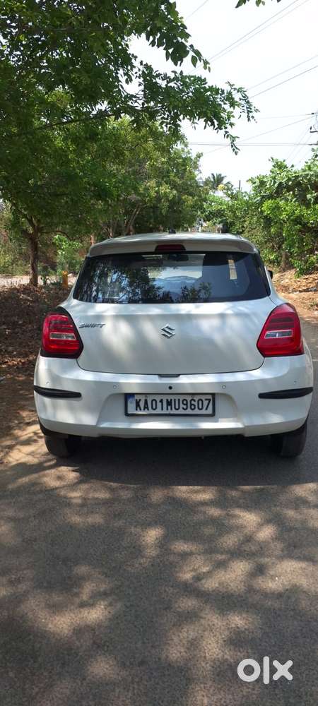 Maruti Suzuki Swift Vxi + Manual, 2020, Petrol