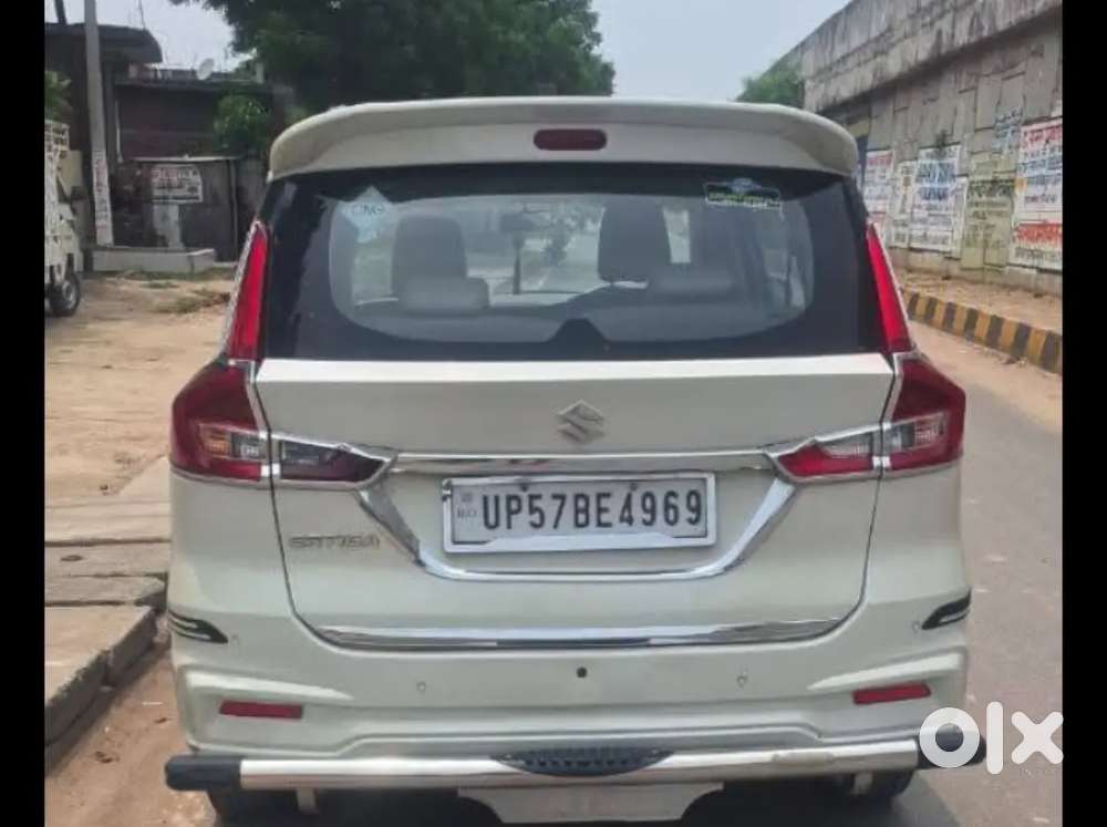 Maruti Suzuki Ertiga 2022 Cng & Hybrids 98000 Km Driven