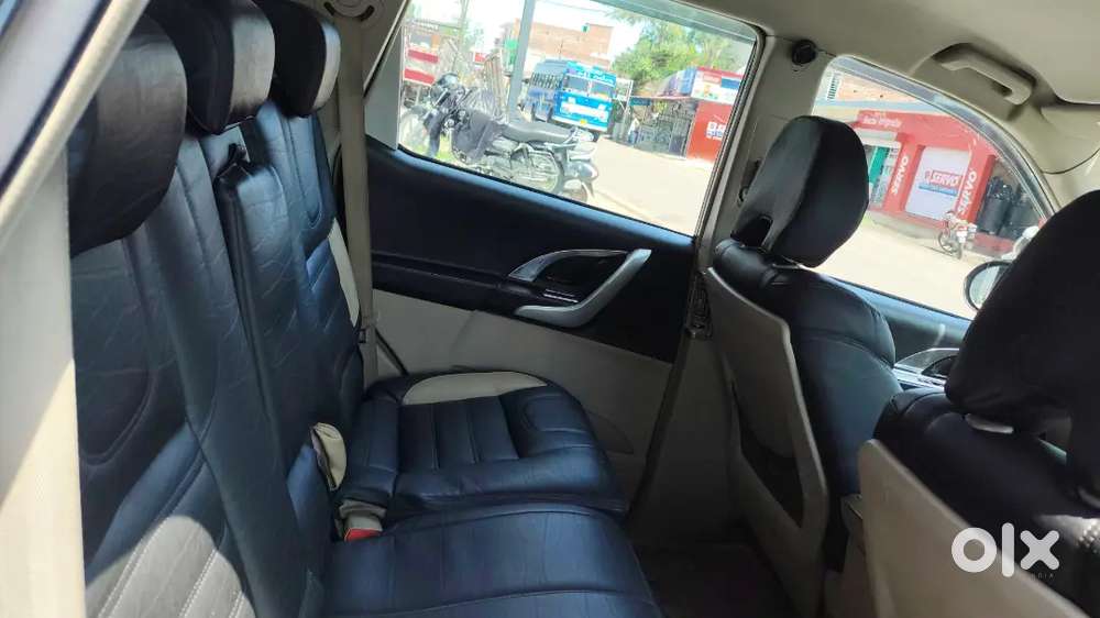 Mahindra Xuv500 2017 Diesel Well Maintained