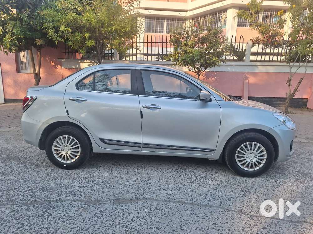 Maruti Suzuki Swift Dzire Vxi Optional, 2020, Petrol