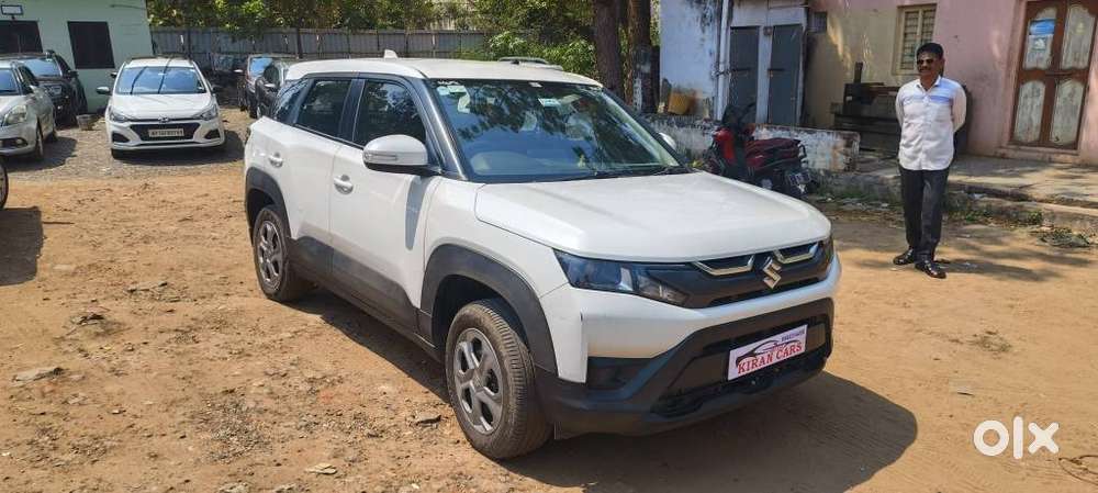 Maruti Suzuki Brezza 1.5 Vxi Smart Hybrid, 2022, Petrol