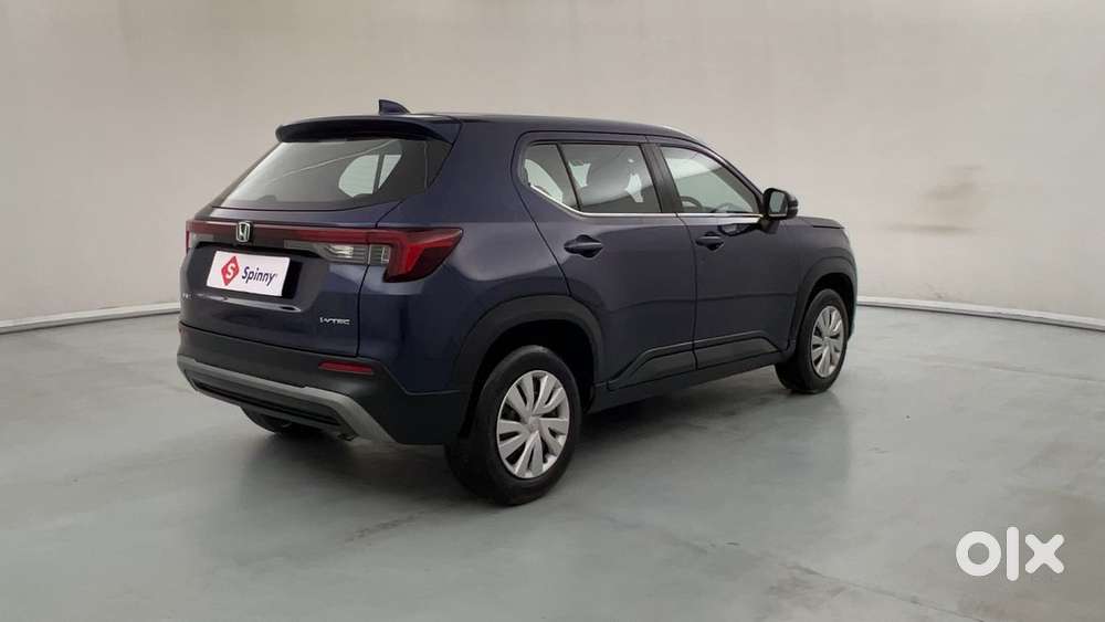 Honda Elevate V Mt, 2023, Petrol