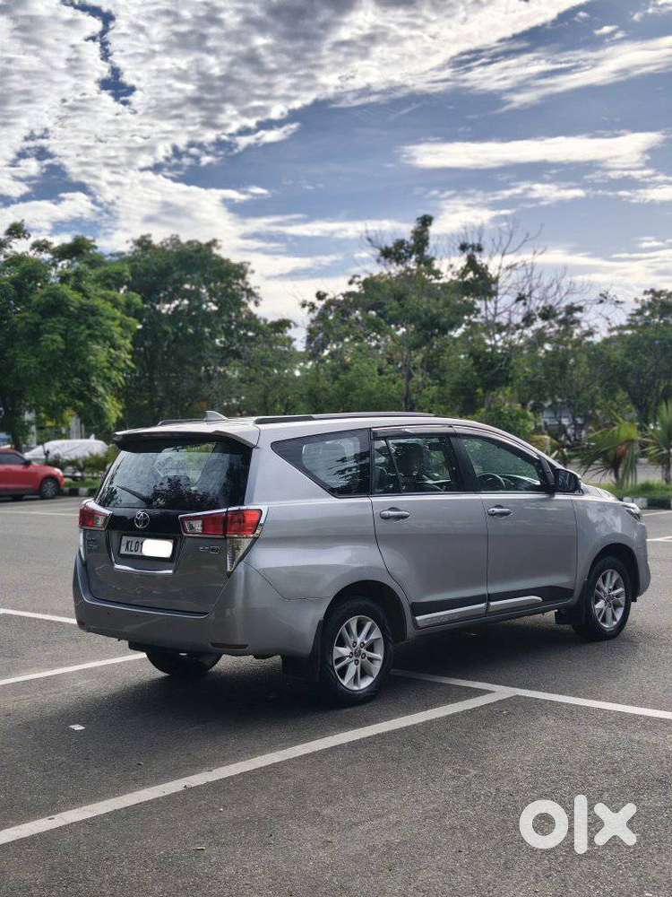 Toyota Innova Crysta 2.8 Gx At, 2016, Diesel