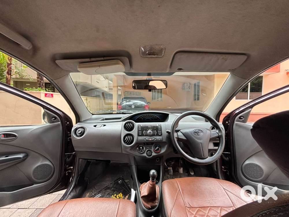 Toyota Etios Liva 2013