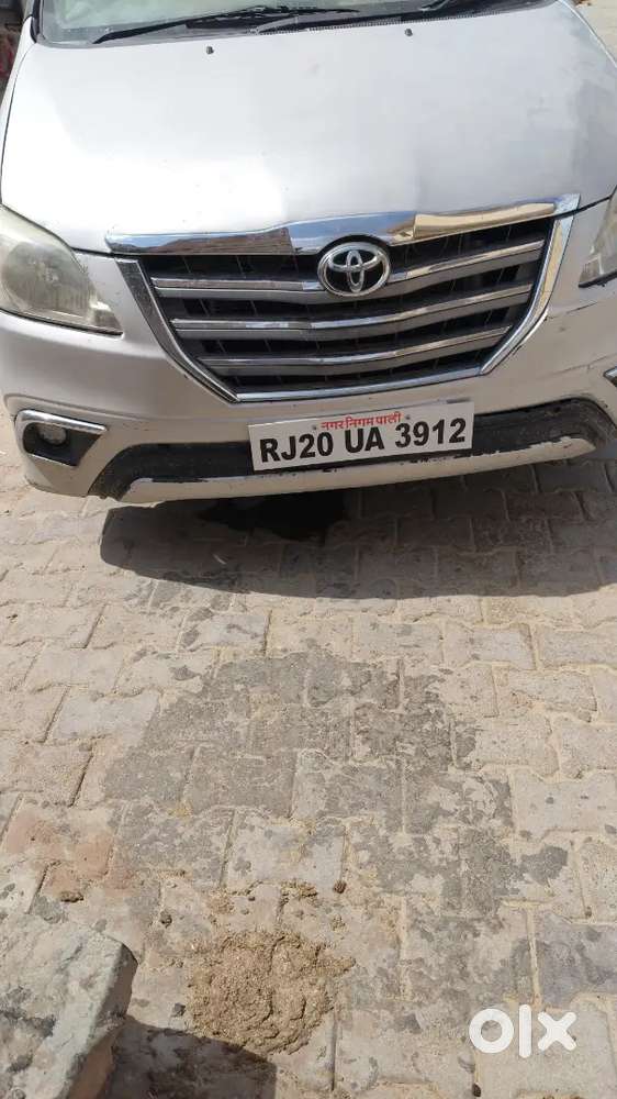 मुझे एक कार बेचना है