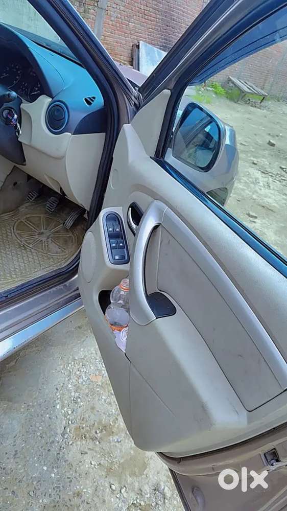 Nissan Terrano 2015 Diesel 85000 Km Driven