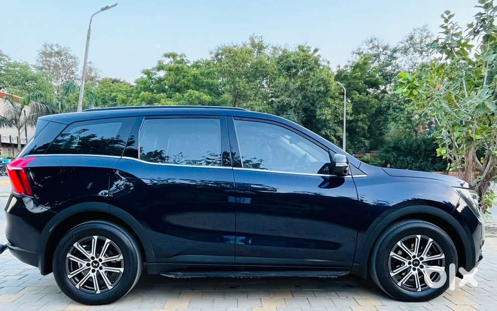Mahindra Xuv700 2.2 Ax 7 Diesel At Luxury Pack Str, 2024, Diesel