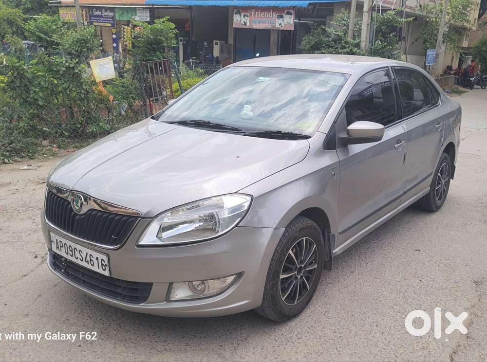 Skoda Rapid 1.6 Mpi Ambition, 2013, Diesel