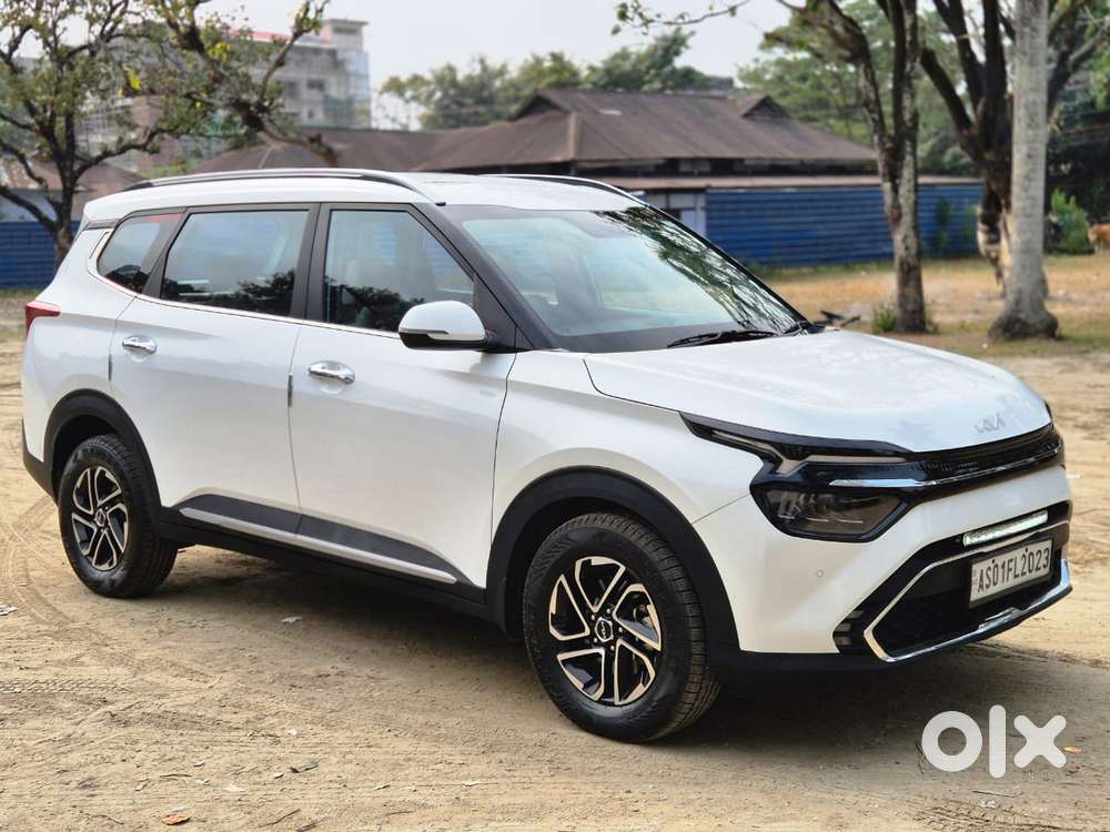 Kia Carens Luxury (o)1.5 Diesel At 7 Str, 2023, Diesel