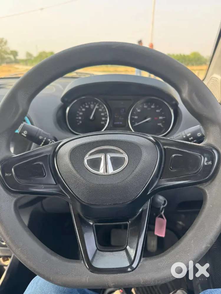 Tata Tigor Xm Plus 2022 Model