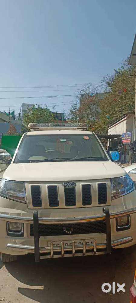 Mahindra Tuv 300 2019