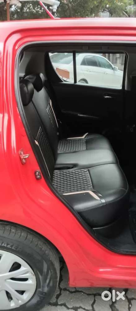 Maruti Suzuki Swift Vxi Optional, 2017, Petrol