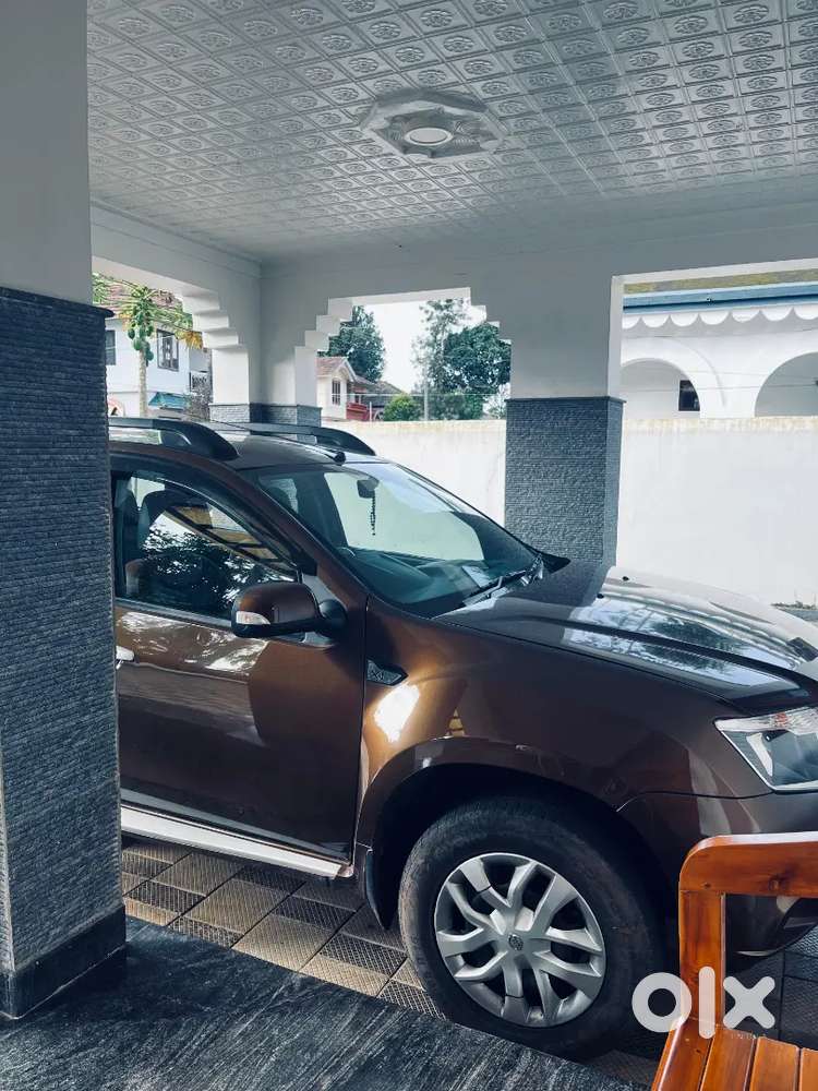 Nissan Terrano 2017 Petrol 70000 Km Driven