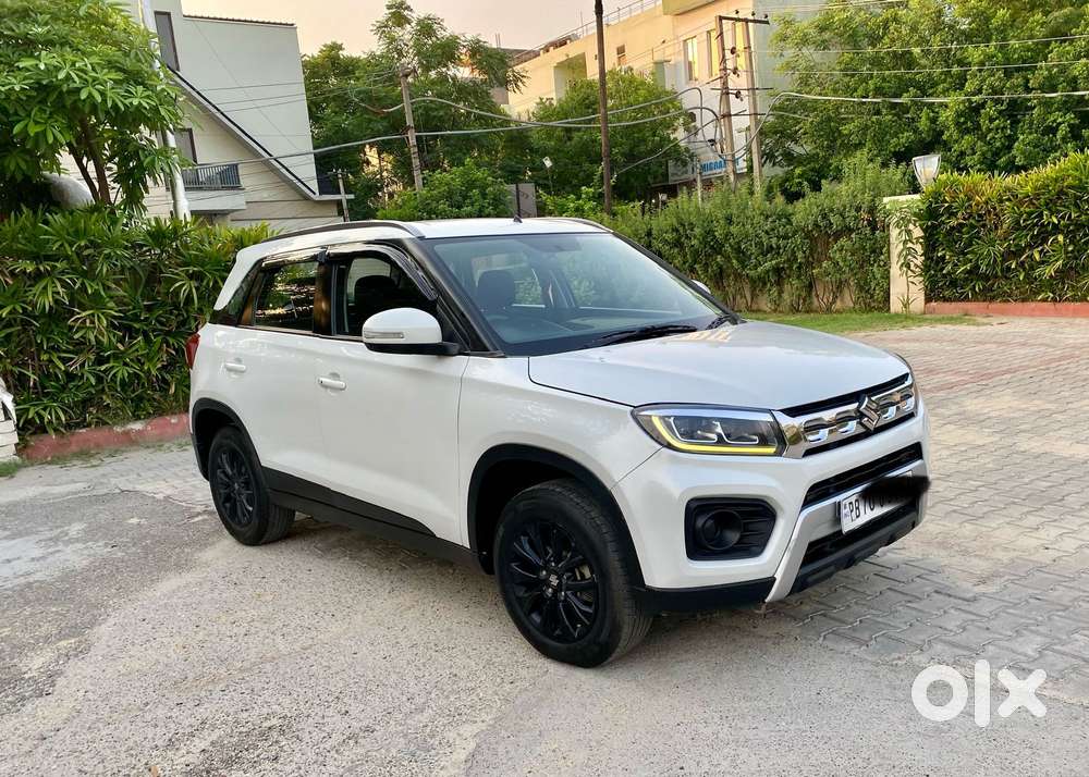 Maruti Suzuki Vitara Brezza Zxi + Mt, 2021, Petrol
