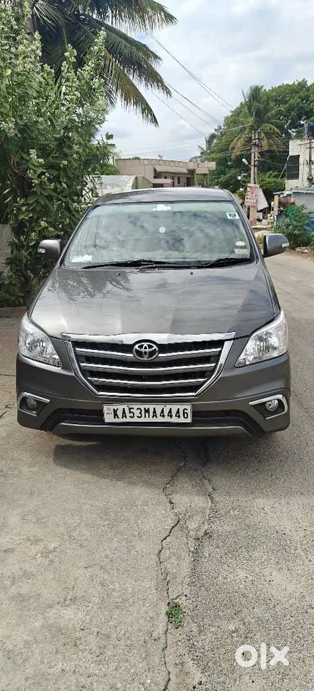 Innova 2012 Model For Sale