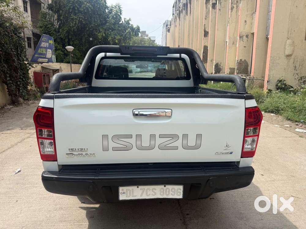 Isuzu D-max V-cross Z 4x4 Mt, 2022, Diesel