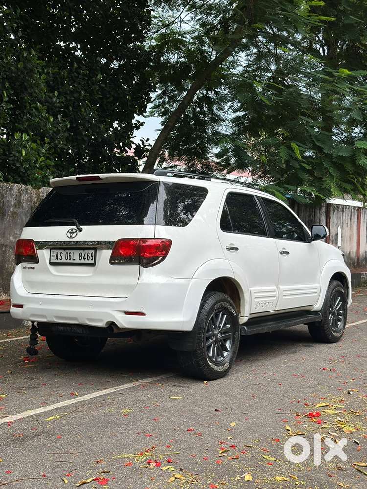 Toyota Fortuner Diesel 2013