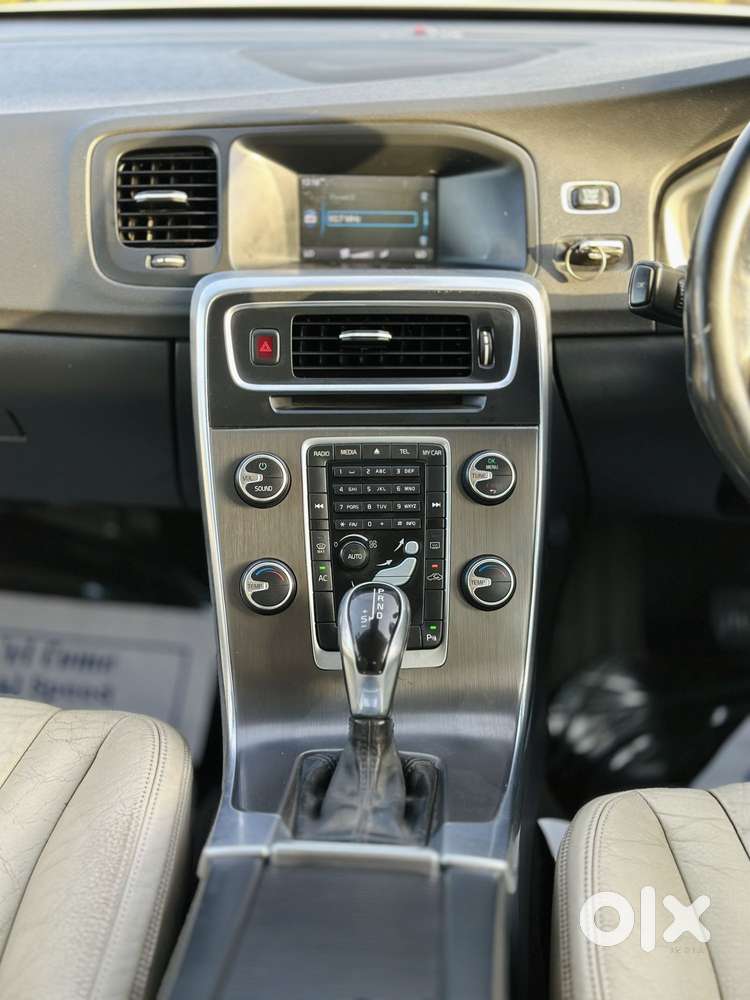 Volvo S60 2013-2015 D4 Summum, 2014, Diesel