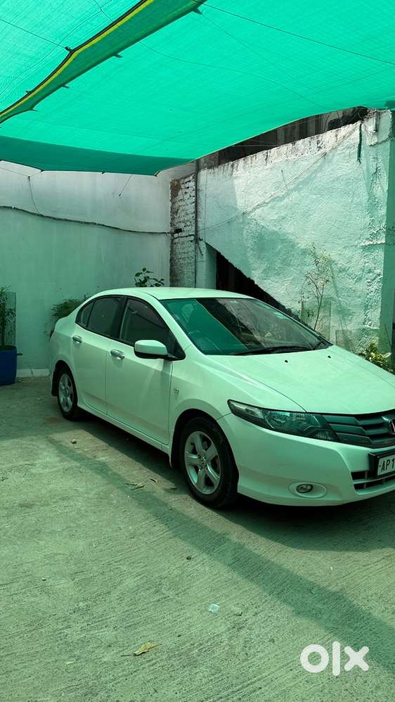 Honda Petrol Car 2011