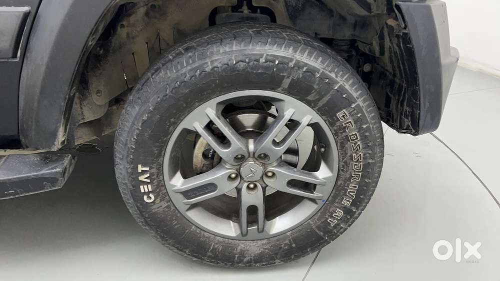 Mahindra Thar Lx Hard Top Petrol Mt 4wd, 2022, Petrol