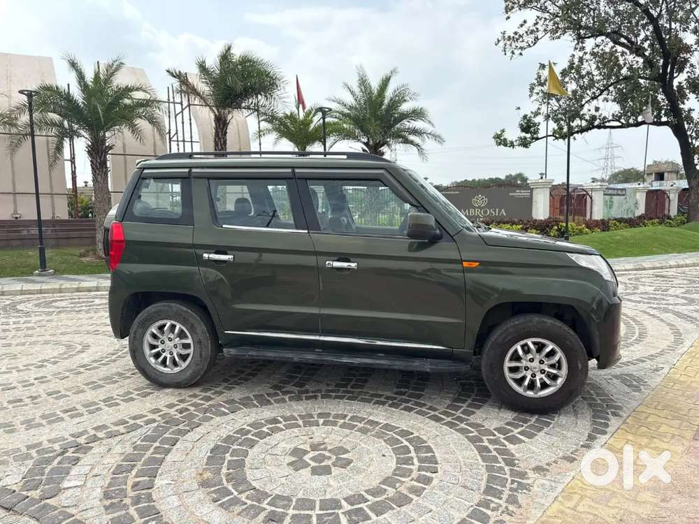 Mahindra Tuv 300 2018