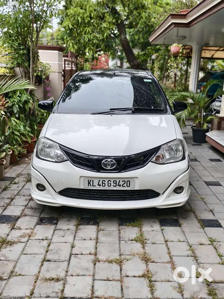 Toyota Etios Liva 2013