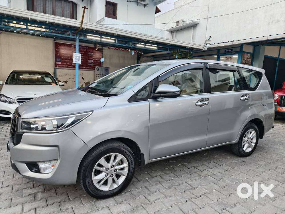 Toyota Innova Crysta 2.4 Gx Limited Edition 7 Str, 2023, Diesel