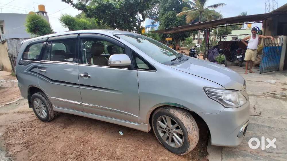 Toyota Innova Hycross 2006 Diesel